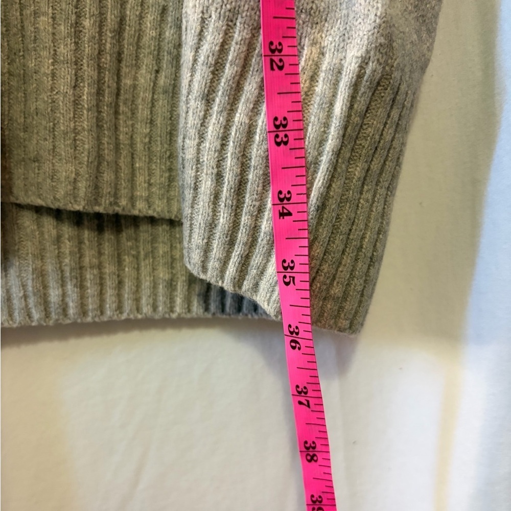 GAP Light Gray Turtleneck Sweater dress size small - Picture 8 of 8